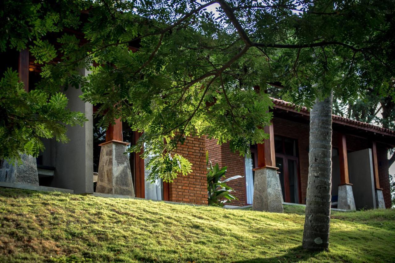 Victoria Golf Resort Digana Exterior foto